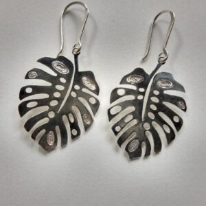 Aretes hoja balazo